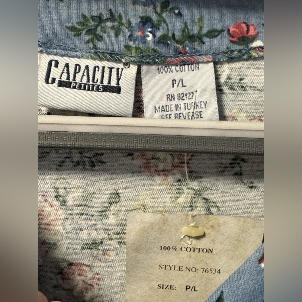 Capacity Petites New Old Stock NWT cottagecore floral romper. petite Large - Picture 6 of 7